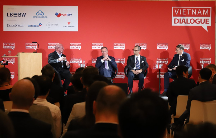 Vietnam Dialogue – Đối thoại Việt Nam lần thứ nhất diễn ra tại thành phố Frankfurt am Main, ngày 19/11/2024. (Ảnh: Thu Hằng/TTXVN)