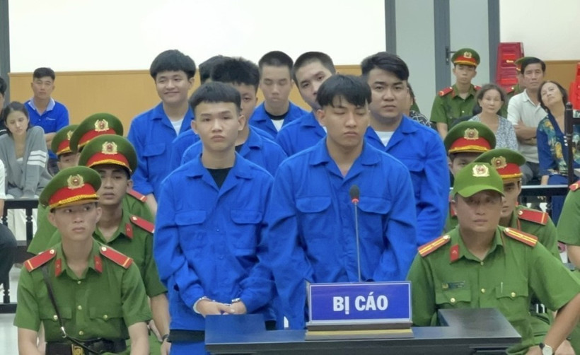 Các bị cáo tại phiên xét xử sở thẩm. (Ảnh: Thanh Sang/TTXVN)