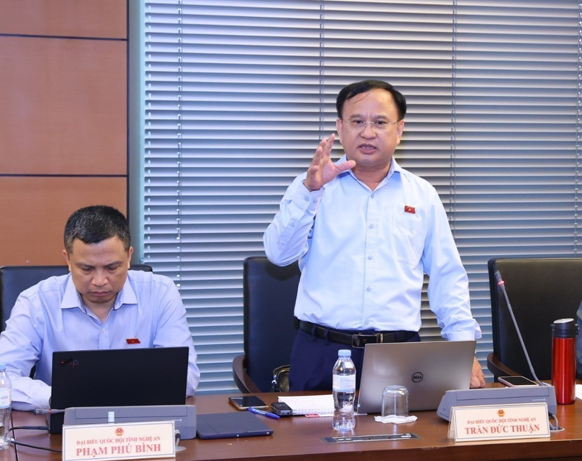 Đại biểu Trần Đức Thuận, Đoàn đại biểu Quốc hội tỉnh Nghệ An. (Ảnh: Văn Điệp/TTXVN)