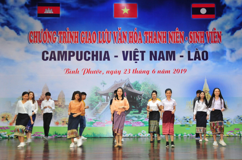 Quang cảnh buổi giao lưu. (Ảnh: K GỬIH/TTXVN)