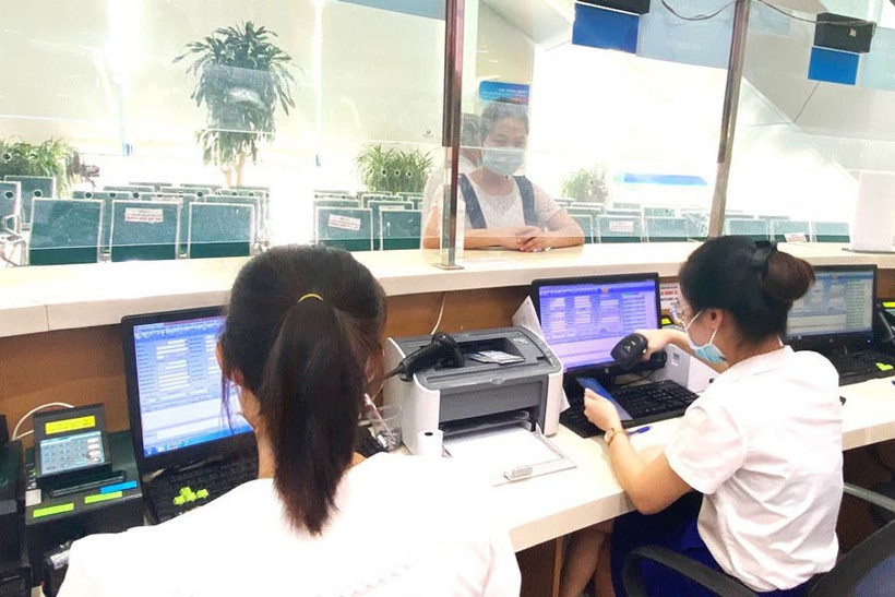 Những chính sách mới nổi bật có hiệu lực trong tháng 8/2025 Sử dụng hình ảnh thẻ BHYT trên ứng dụng VssID thay thế cho việc sử dụng thẻ BHYT giấy tại cơ sở khám chữa bệnh. (Nguồn: Cổng thông tin điện tử thành phố Hải Phòng)