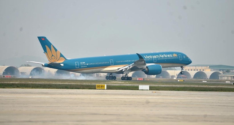 Đường cất hạ cánh 1B, Cảng hàng không quốc tế Nội Bài dự kiến được đưa vào khai thác từ ngày 9/9. (Ảnh: CTV/Vietnam+)