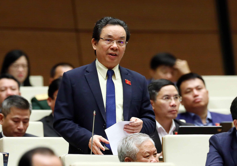 Đại biểu Quốc hội thành phố Hà Nội Hoàng Văn Cường phát biểu. (Ảnh: Phạm Kiên/TTXVN)