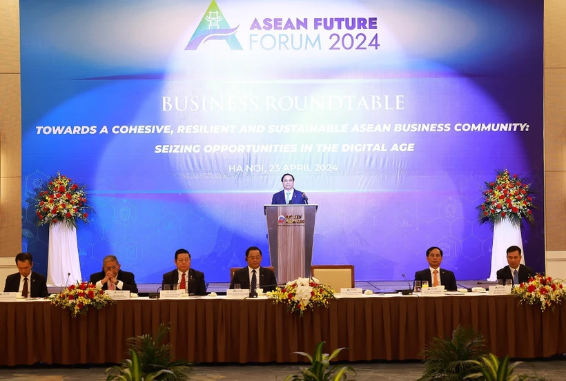 Thủ tướng Phạm Minh Chính phát biểu tại Tọa đàm với doanh nghiệp ASEAN và các đối tác. (Ảnh: Dương Giang/TTXVN)