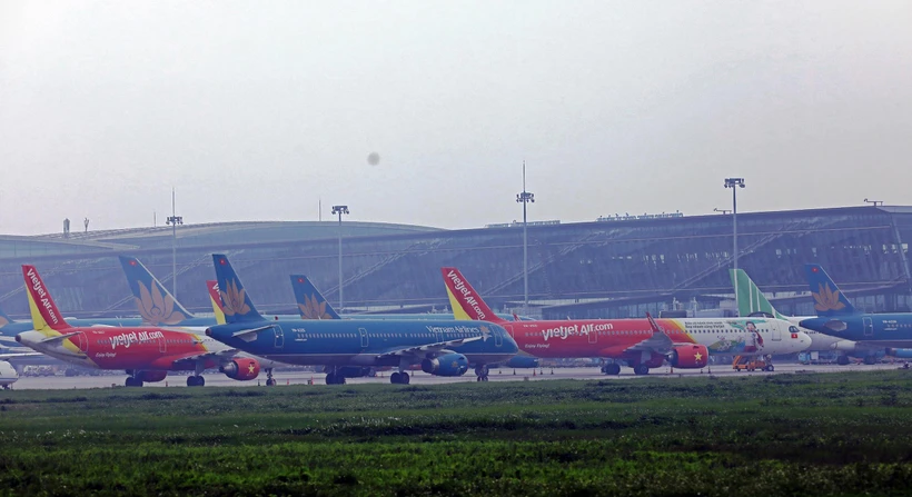 Máy bay của các hãng hàng không tại một sân bay. (Ảnh: CTV/Vietnam+)