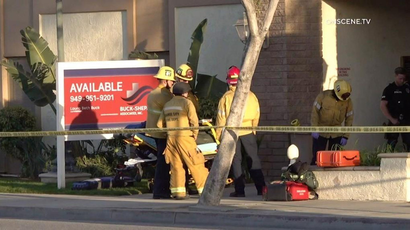 Cảnh sát phong tỏa hiện trường vụ xả súng tại hạt Orange, bang California, Mỹ ngày 1/4/2021. (Ảnh: OnScene.TV/TTXVN)