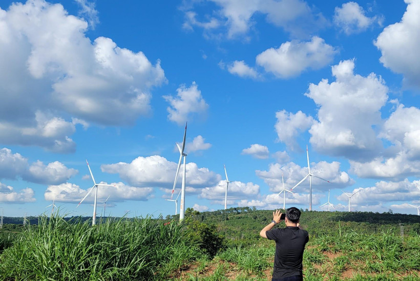 Thúc đẩy phát triển năng lượng sạch, sử dụng năng lượng tiết kiệm và hiệu quả. (Nguồn ảnh: Hùng Võ/Vietnam+)