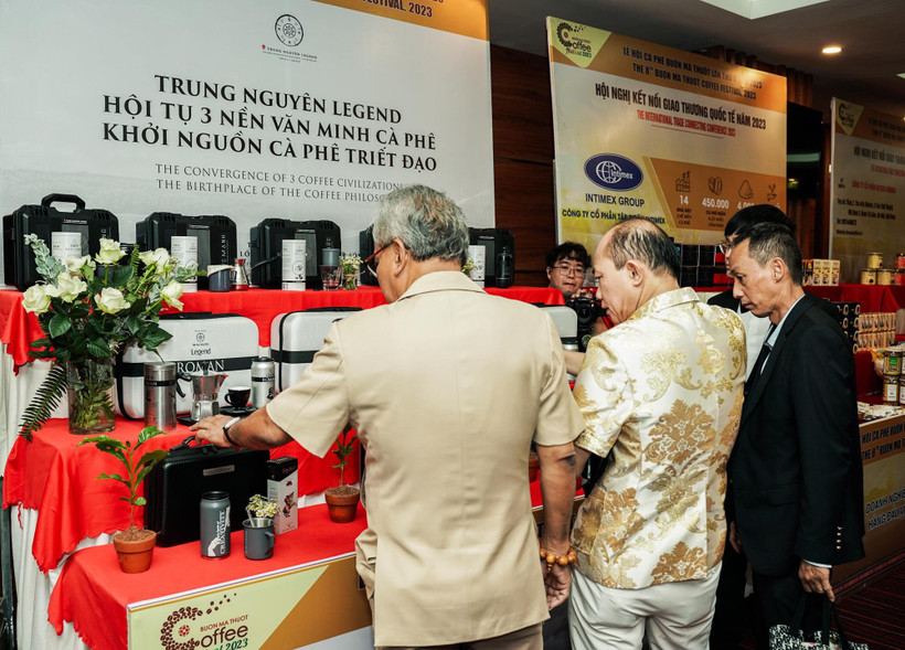 Xác lập các cấp độ 'khác biệt-đặc diệt-duy nhất' trở thành một thành phố càphê của Thế giới. (Ảnh: Vietnam+)