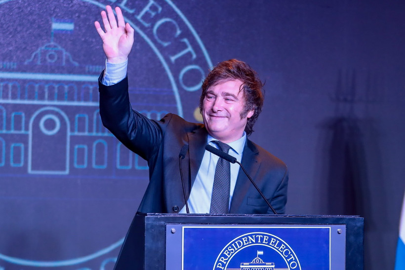 Tổng thống đắc cử Argentina Javier Milei phát biểu tại Buenos Aires, ngày 19/11/2023. (Ảnh: THX/TTXVN)