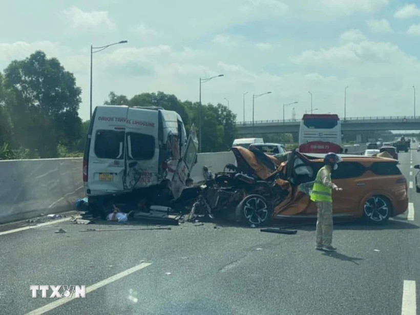 Hiện trường vụ tai nạn. (Ảnh: TTXVN phát) 