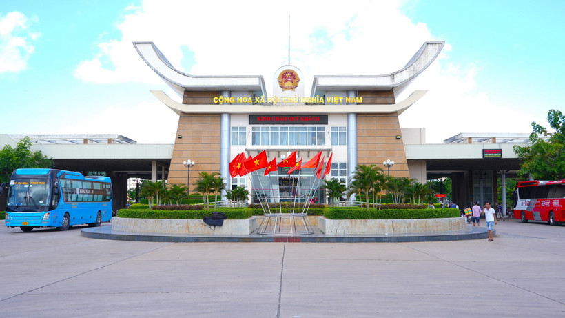 Cửa khẩu Quốc tế Mộc Bài là cửa khẩu đường bộ lớn nhất phía Nam giữa Việt Nam và Campuchia. (Ảnh: Minh Phú/ TTXVN)
