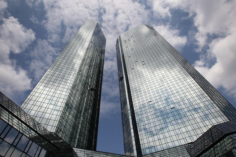 Trụ sở ngân hàng Deutsche Bank tại Franfurt am Main, Đức. (Ảnh: AFP/TTXVN)