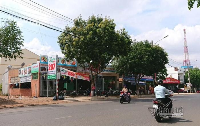 Đắk Lắk: Nhóm đối tượng nổ súng, đánh phụ nữ chảy máu tại quán càphê