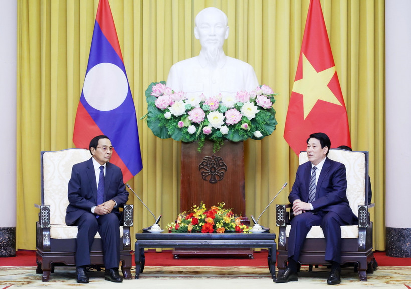 Chủ tịch nước Lương Cường tiếp đồng chí Bounthong Chitmany, Ủy viên Bộ Chính trị, Thường trực Ban Bí thư Đảng Nhân dân Cách mạng Lào, Phó Chủ tịch nước CHDCND Lào. (Ảnh: Lâm Khánh/TTXVN)