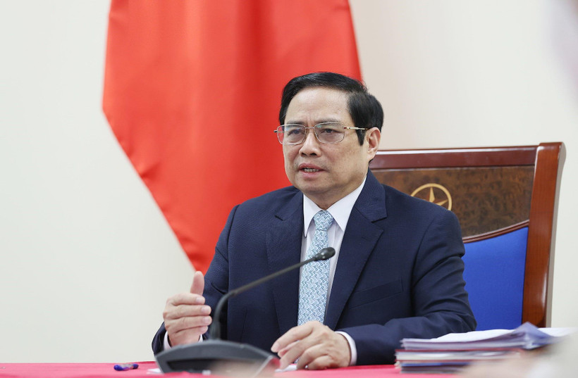 Thủ tướng Phạm Minh Chính phát biểu tại buổi điện đàm với bà Aurélia Nguyen, Giám đốc điều hành Chương trình COVAX. (Ảnh: Dương Giang/TTXVN)