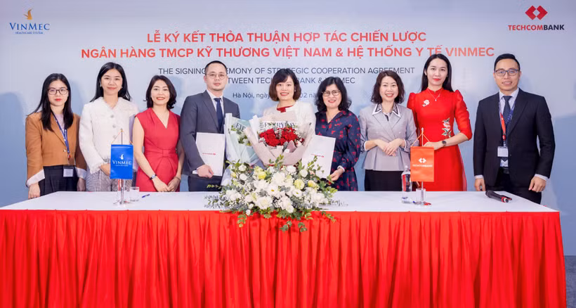 Lễ ký kết hợp tác chiến lược giữa Vinmec và Techcombank.