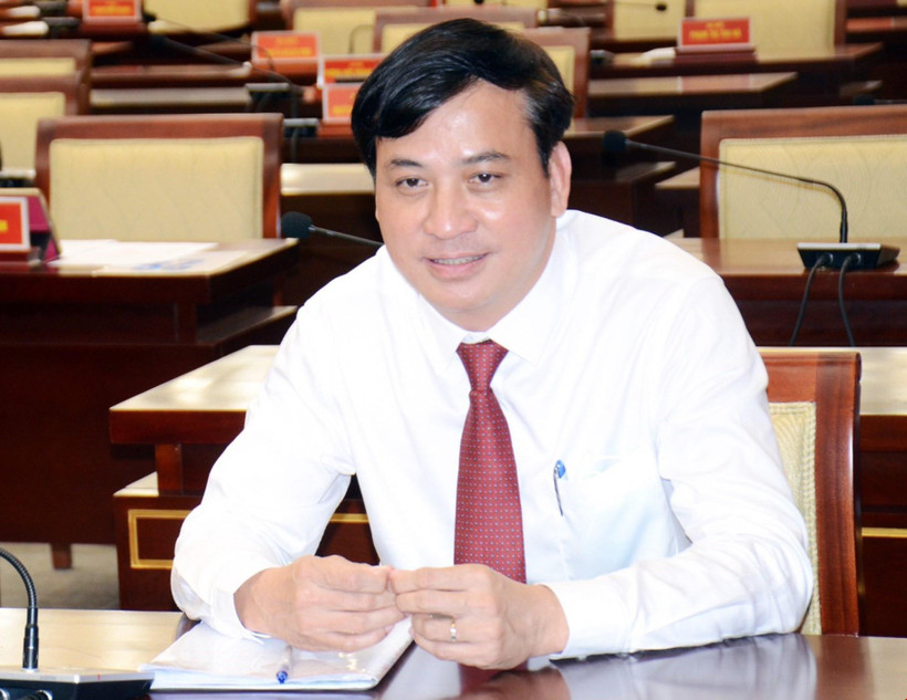 Ông Lê Hòa Bình, Ủy viên Ban Thường vụ Thành ủy, Giám đốc Sở Xây dựng Thành phố Hồ Chí Minh được phê chuẩn giữ chức Phó Chủ tịch Ủy ban nhân dân Thành phố Hồ Chí Minh. (Ảnh: Xuân Khu/TTXVN)