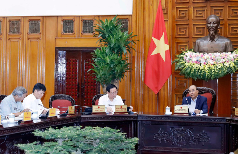 Thủ tướng Nguyễn Xuân Phúc, Trưởng Tiểu ban Kinh tế - Xã hội Đại hội lần thứ XIII của Đảng phát biểu. (Ảnh: Thống Nhất/TTXVN)