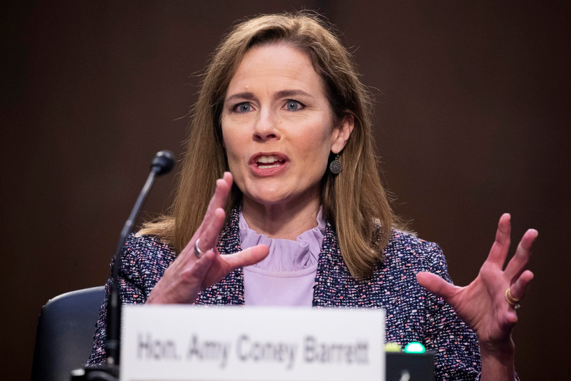 Tân Thẩm phán Tòa án Tối cao Mỹ Amy Coney Barrett. (Ảnh: AFP/TTXVN)