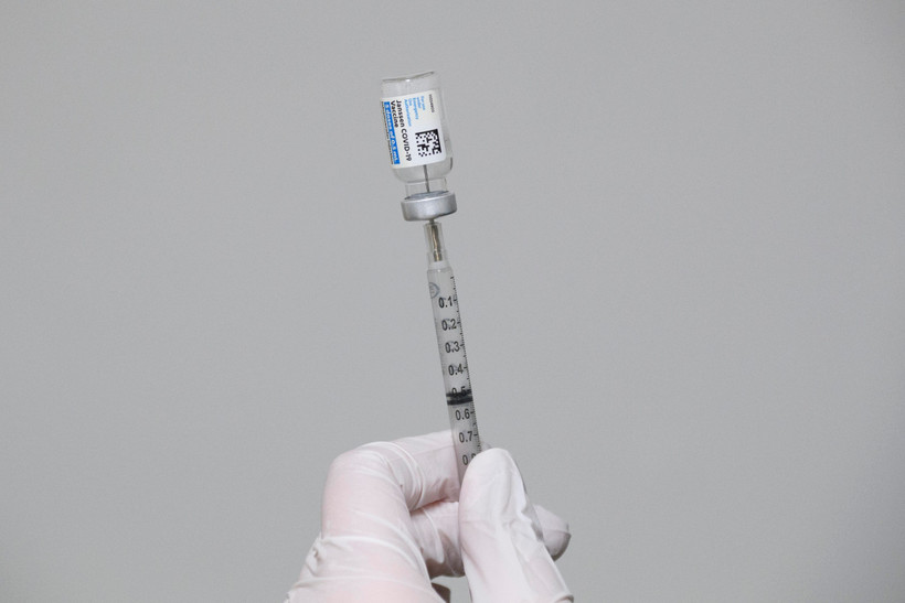 Vaccine ngừa COVID-19. (Ảnh: AFP/TTXVN)