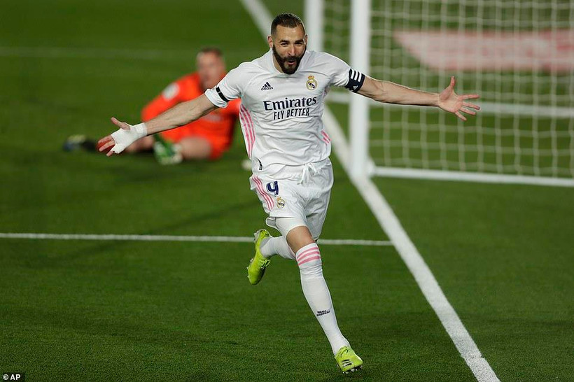 Benzema mở tỷ số giúp Real chiến thắng. (Nguồn: AP)