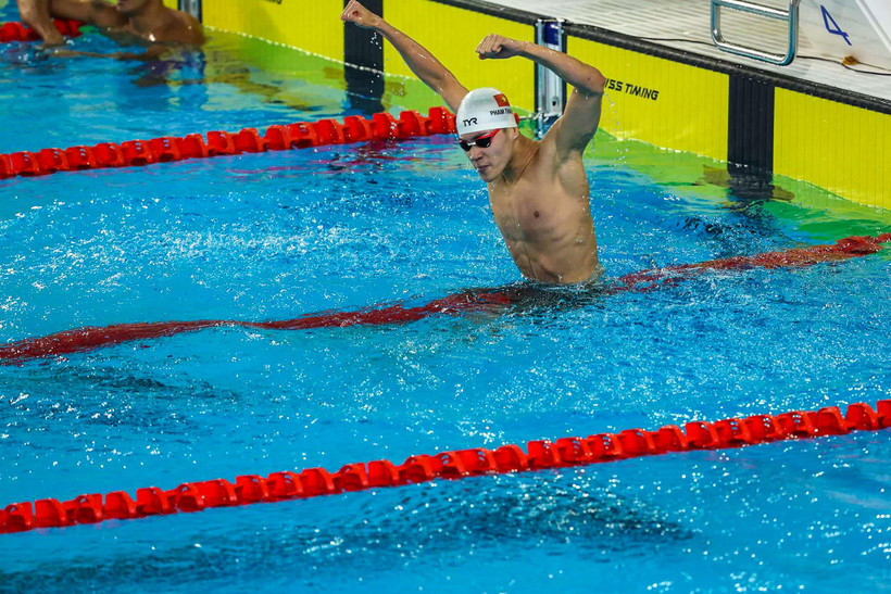 Thành Bảo phá kỷ lục SEA Games, giành HCV thứ 2 cho tuyển bơi Việt Nam. (Ảnh: Ngô Trần Hải An/Vietnam+)