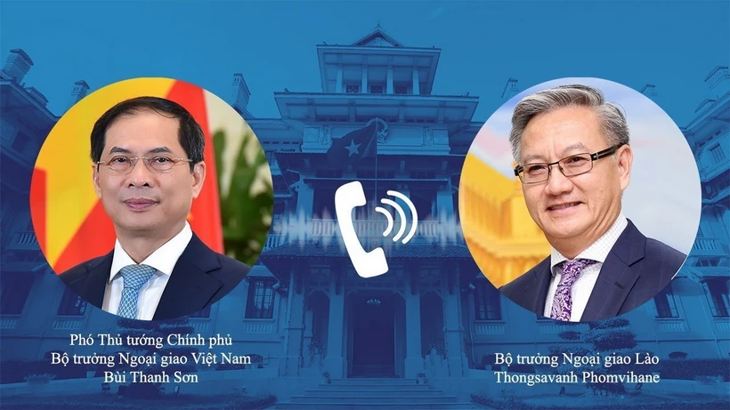 Phó Thủ tướng, Bộ trưởng Ngoại giao Bùi Thanh Sơn đã có cuộc hội đàm trực tuyến với Bộ trưởng Ngoại giao Lào Thongsavanh Phomvihane. (Ảnh: TTXVN phát)