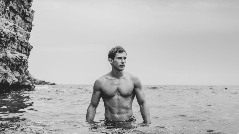 Leon với thân hình lý tưởng. (Nguồn: Studio Marco Fischer)