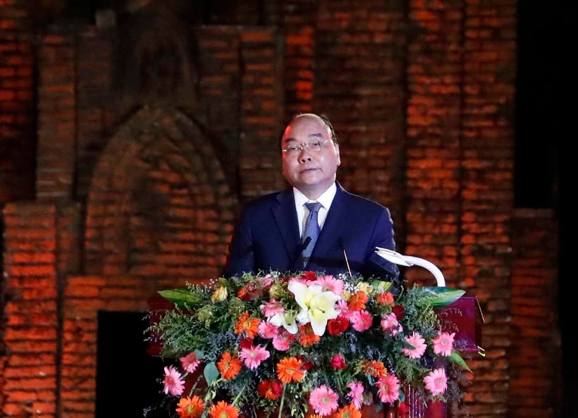 Thủ tướng Nguyễn Xuân Phúc phát biểu tại buổi lễ. (Ảnh: Thống Nhất/TTXVN)