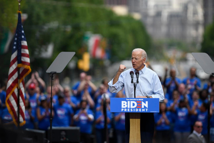Cựu Phó Tổng thống Mỹ Joe Biden trong chiến dịch vận động tranh cử ở Philadelphia. (Ảnh: THX/TTXVN)