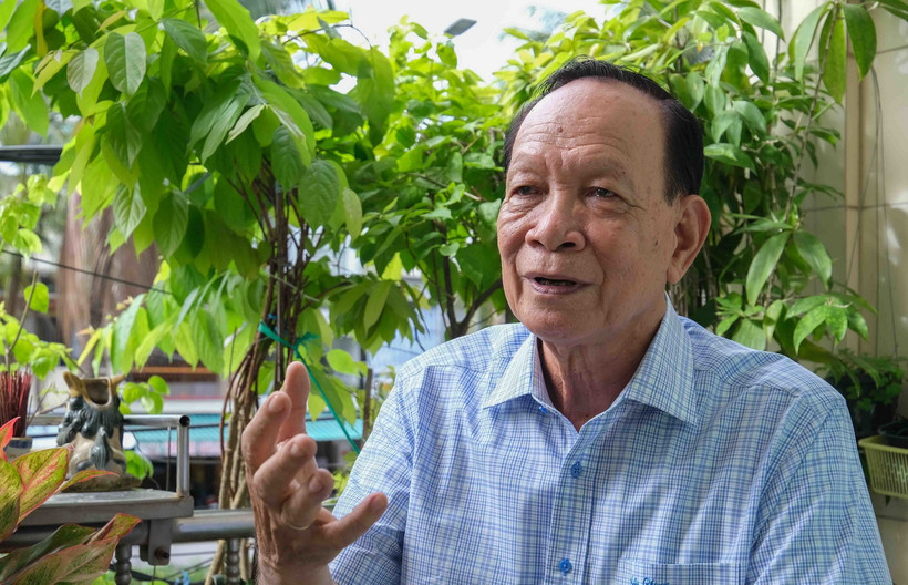 Đại tá Võ Tấn Dũng, nguyên Phó Chỉ huy trưởng, Tham mưu trưởng Bộ Chỉ huy quân sự thành phố Cần Thơ, cho rằng giải pháp chống lãng phí trước hết là phải thực hành tiết kiệm. (Ảnh: Thanh Liêm/TTXVN)