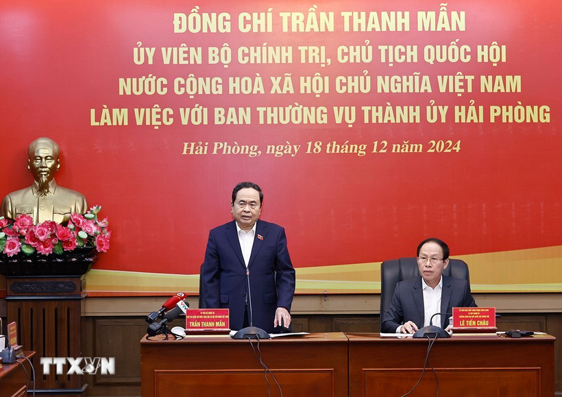 Chủ tịch Quốc hội Trần Thanh Mẫn phát biểu tại buổi làm việc với Ban Thường vụ Thành ủy Hải Phòng. (Ảnh: Doãn Tấn/TTXVN)
