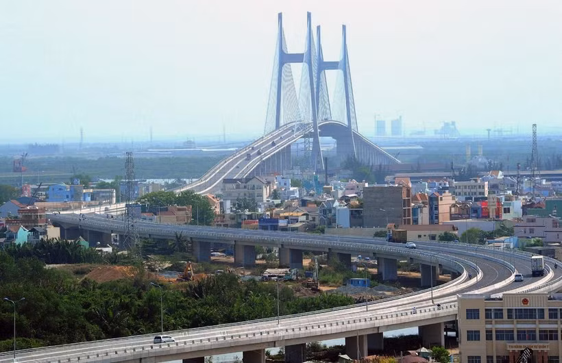 Một góc Thành phố Hồ Chí Minh (cầu Phú Mỹ bắc từ quận 7 sang quận 2). (Ảnh: Kim Phương/TTXVN)