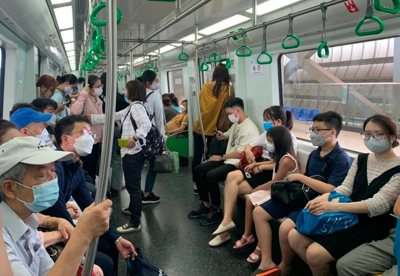 Đường sắt Cát Linh-Hà Đông đã vận chuyển gần 7,2 triệu lượt hành khách. (Ảnh: CTV/Vietnam+)