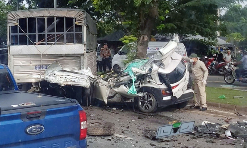 Hiện trường vụ tai nạn. (Ảnh: TTXVN phát)