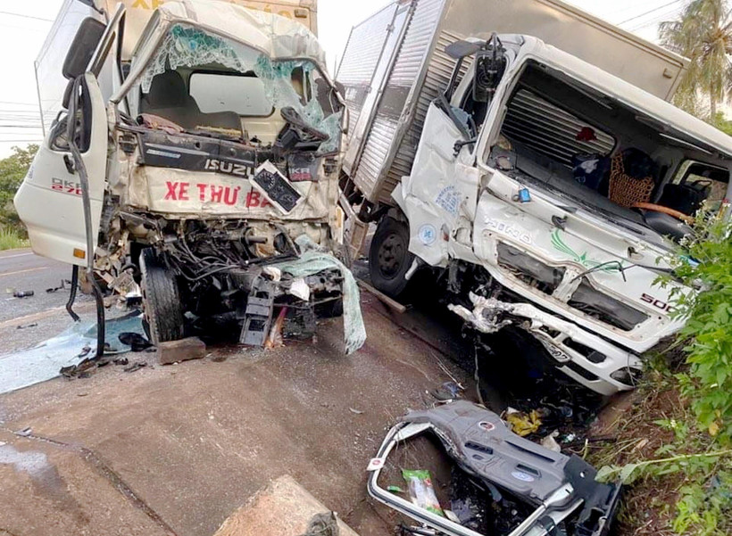 Hiện trường vụ tai nạn. (Ảnh: Quang Thái/TTXVN)