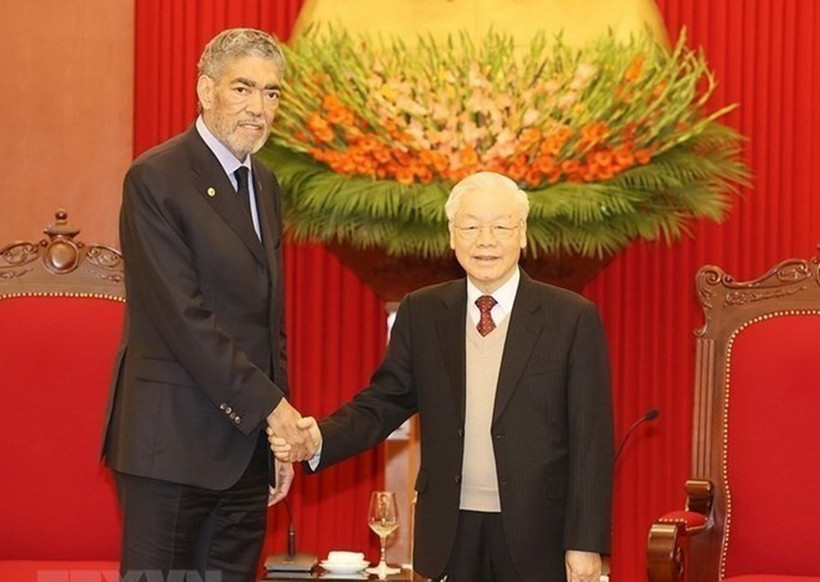 Tổng Bí thư Nguyễn Phú Trọng tiếp ông José Miguel Mejía Abreu, Tổng Bí thư Đảng Phong trào Cánh tả Thống nhất (MIU) Cộng hòa Dominicana trong chuyến thăm Việt Nam, ngày 21/2/2023. (Ảnh: Trí Dũng/TTXVN)