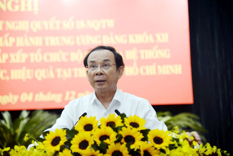 Ông Nguyễn Văn Nên, Ủy viên Bộ Chính trị, Bí thư Thành ủy Thành phố Hồ Chí Minh phát biểu kết luận Hội nghị. (Ảnh: Xuân Khu/TTXVN)