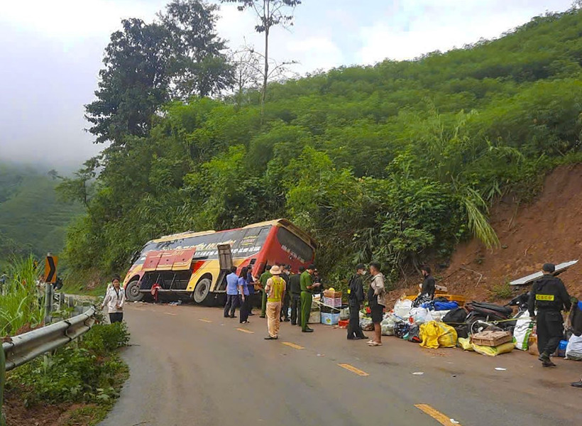 Hiện trường vụ tai nạn. (Ảnh: TTXVN phát)