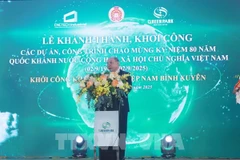 Ông Bùi Đức Hinh, Phó Bí thư Tỉnh ủy, Chủ tịch Ủy ban MTTQ Việt Nam tỉnh Phú Thọ, phát biểu tại Lễ khởi công. (Ảnh: Nguyễn Thảo/ TTXVN)