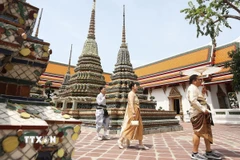 Khách du lịch tại Bangkok, Thái Lan. (Ảnh: THX/TTXVN)