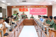 Quang cảnh buổi làm việc. (Ảnh: Văn Sĩ/TTXVN)