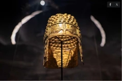 Mũ đội đầu bằng vàng Cotofenesti khoảng 2.500 năm tuổi bị trộm khỏi Bảo tàng Drents. (Ảnh: EU Today)