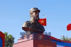 Kỷ niệm 100 năm Ngày sinh Lãnh tụ Fidel Castro