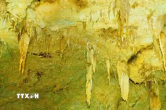 Du lịch thám hiểm hang động ở Lạng Sơn