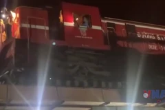 Chính thức thông tuyến đường sắt Bắc-Nam sau 4 ngày bị sạt lở