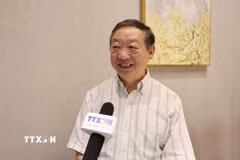 Giáo sư Chu Chấn Minh, Viện trưởng Danh dự Viện Nghiên cứu Nam Á- Đông Nam Á thuộc Viện Khoa học Xã hội tỉnh Vân Nam (Trung Quốc), trả lời phỏng vấn của TTXVN. (Ảnh: Quang Hưng/TTXVN)