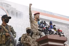 Houthi cân nhắc khả năng tấn công Israel nếu Mỹ không kích Iran