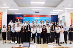 Lãnh đạo Bộ Ngoại giao, Ủy ban Nhân dân Thành phố Hồ Chí Minh và cơ quan ngoại vụ các địa phương trên toàn quốc dự Hội nghị. (Ảnh: Xuân Khu/TTXVN)