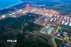 Nhà máy lọc hóa dầu Dung Quất - Công ty Cổ phần lọc hóa dầu Bình Sơn. (Ảnh: Phạm Cường/TTXVN)